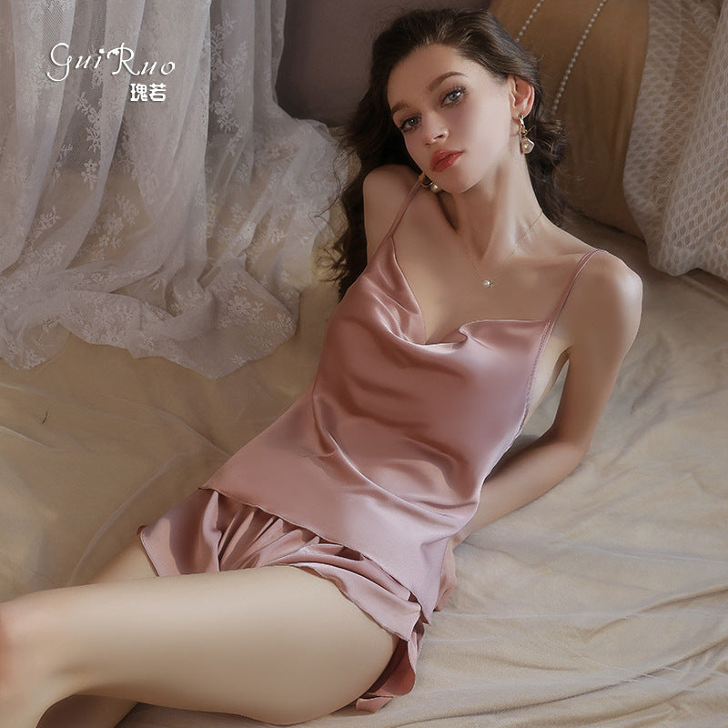 Rose-like Deep V Hot Swing Collar Ice Silk Pajamas Passionate Temptation with Chest Pads Sexy Top and Shorts Women's Set5587